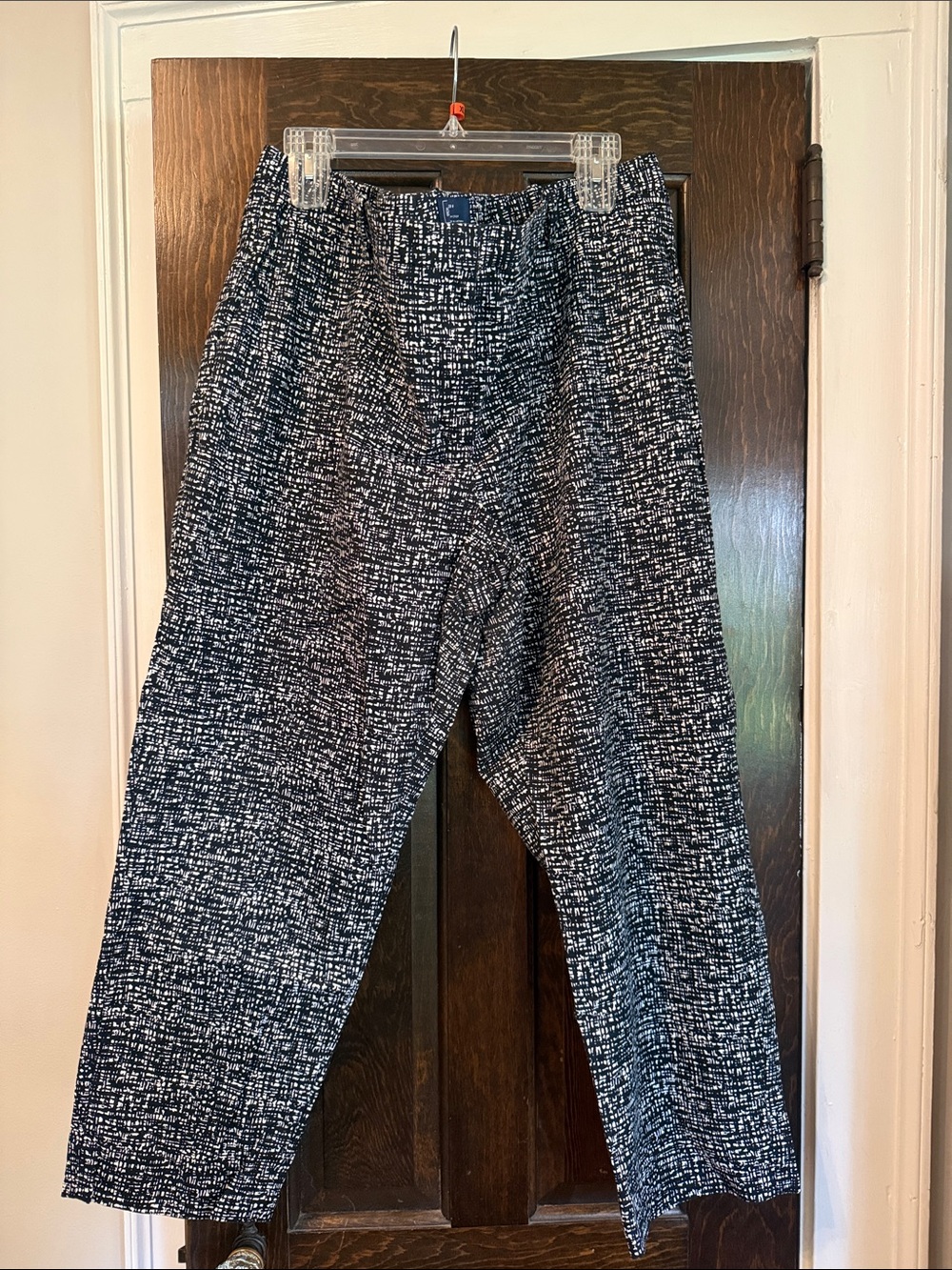 GAP Black & White Patterned Cropped Pants
